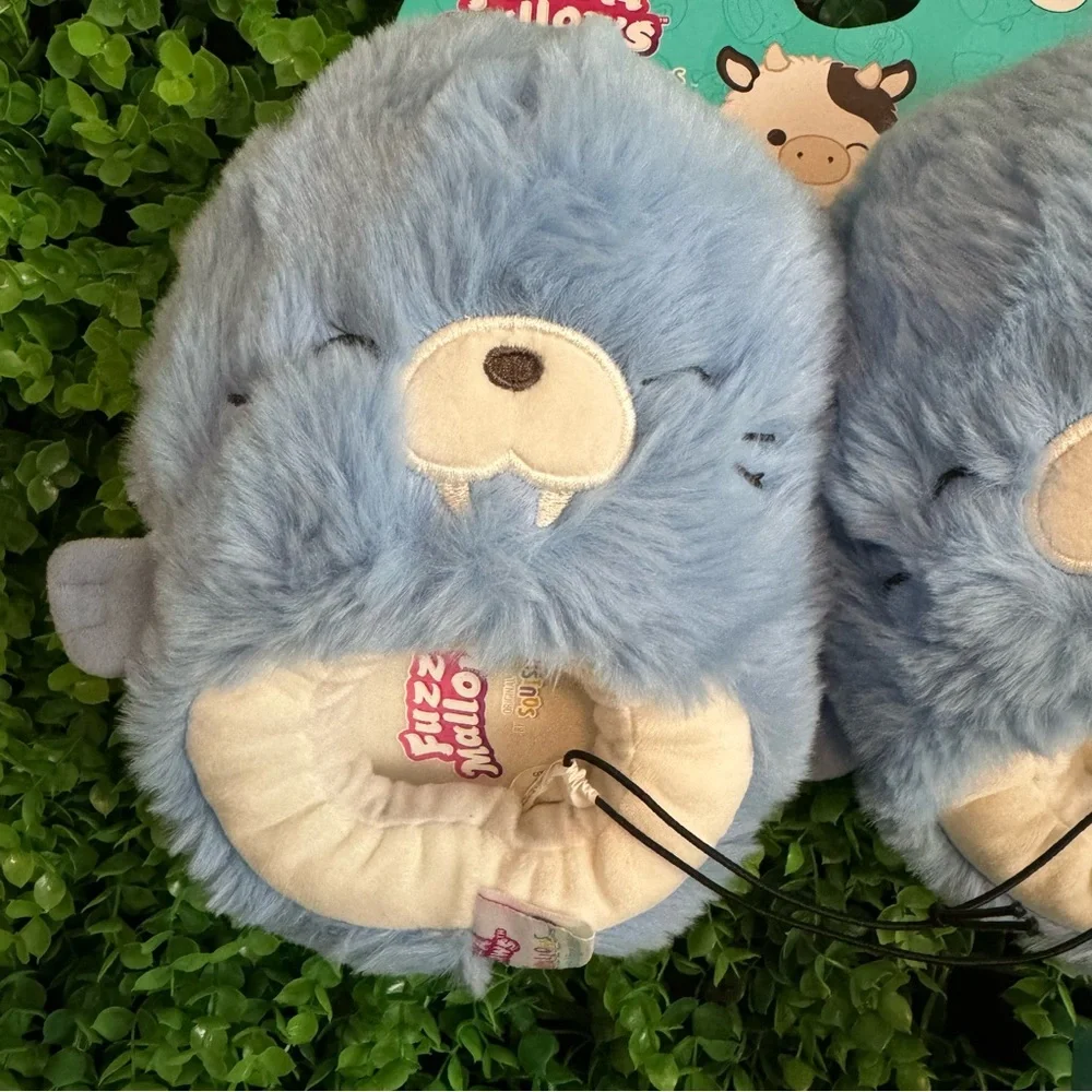 Squishmallows Fuzzamellows Harvey the Walrus Toddler Slippers Size 11-12 NWT